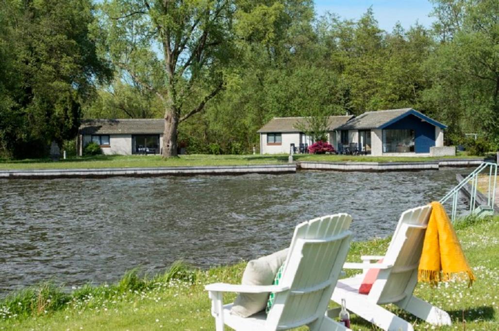 Bungalow Op Eiland Hotel Loosdrecht Buitenkant foto